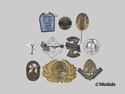germany,_third_reich._a_mixed_lot_of_badges_e_medals__g63764_3