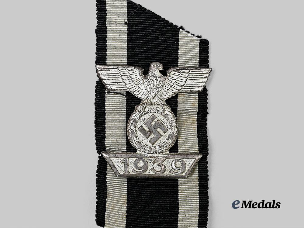 germany,_wehrmacht._a1939_clasp_to_the_iron_cross_i_i_class,_by_b._h._mayer_e_medals__g63770_3