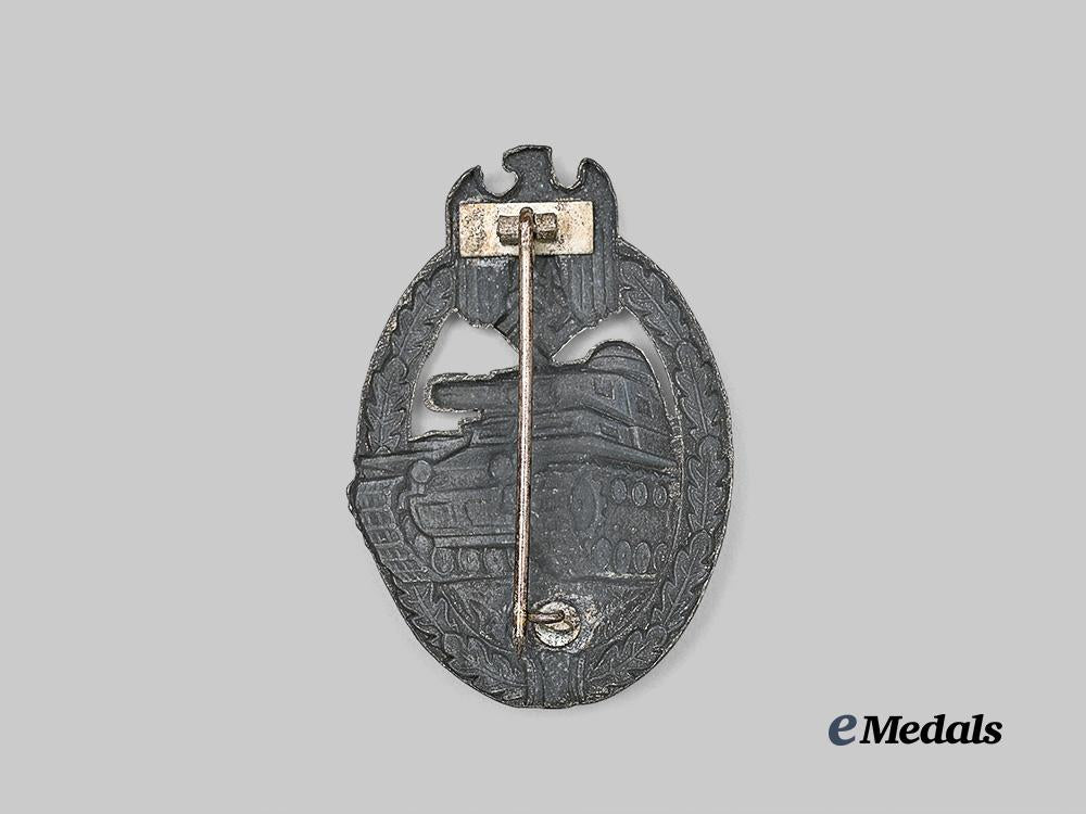 germany,_wehrmacht._a_panzer_assault_badge,_silver_grade,_hollow_zink_version_by_wilhelm_deumer_e_medals__g63778_3