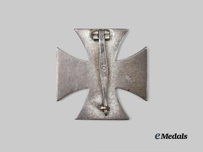 germany,_wehrmacht._a1939_iron_cross_i_class,_with_case,_double-_marked_example_by_steinhauer&_lück_e_medals__g63785_6