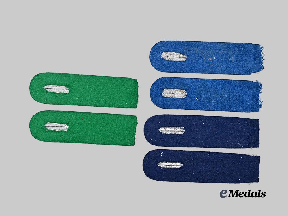 germany,_wehrmacht._a_lot_of_shoulder_boards,_leutnant_ranks,_heer_and_luftwaffe_issue_e_medals__g63797_3