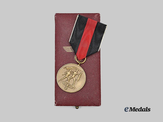 germany,_third_reich._a_mint_sudetenland_medal,_with_case_e_medals__g63811_4