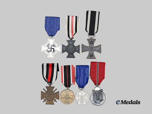 germany,_third_reich._a_mixed_lot_of_awards_e_medals__g63861_2
