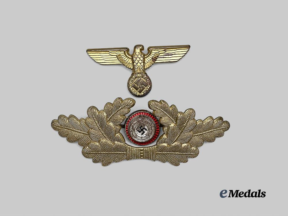 germany,_n_s_d_a_p._a_set_of_political_leader_visor_cap_insignia_e_medals__g63877_2