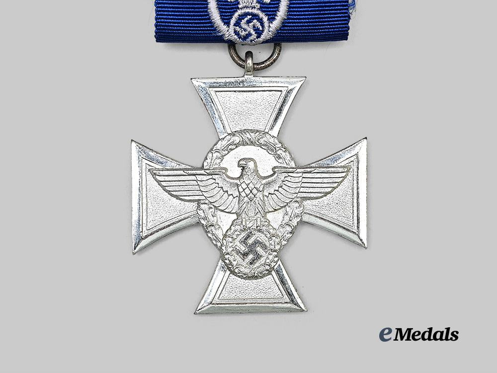 germany,_ordnungspolizei._a_mint_police_long_service_award,_i_i_class_for18_years,_with_case_e_medals__g63878_6