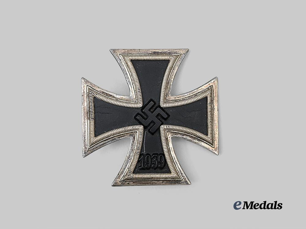 germany,_wehrmacht._a1939_iron_cross_i_class,_with_case,_by_paul_meybauer_e_medals__g63883_5