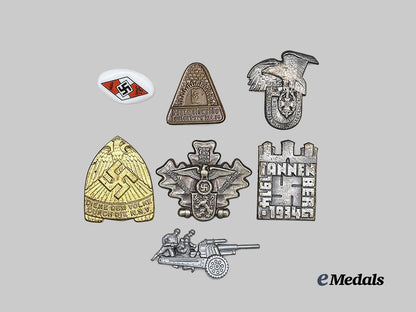 germany,_third_reich._a_mixed_lot_of_badges_e_medals__g63885_2