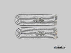 Germany, Luftwaffe. A Set of Medical Leutnant Shoulder Boards