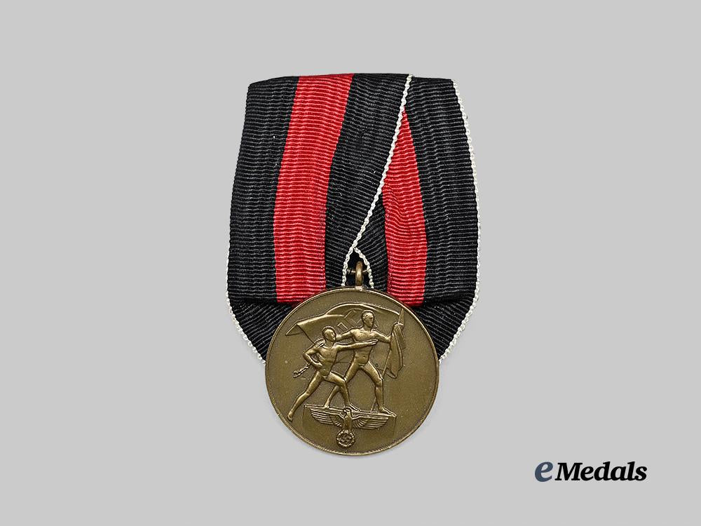 germany,_third_reich._a_sudetenland_medal,_on_parade_mount_e_medals__g63909_2