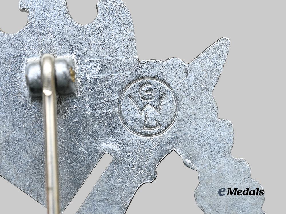germany,_wehrmacht._an_infantry_assault_badge,_silver_grade,_by_gebrüder_wegerhoff_e_medals__g63914_5