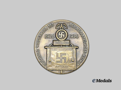 germany,_n_s_d_a_p._a1936_weimar_party_rally10th_anniversary_badge,_by_gustav_danner_e_medals__g63920_2
