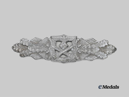germany,_wehrmacht._a_close_combat_clasp,_bronze_grade,_third_pattern_by_friedrich_linden_e_medals__g63924_2