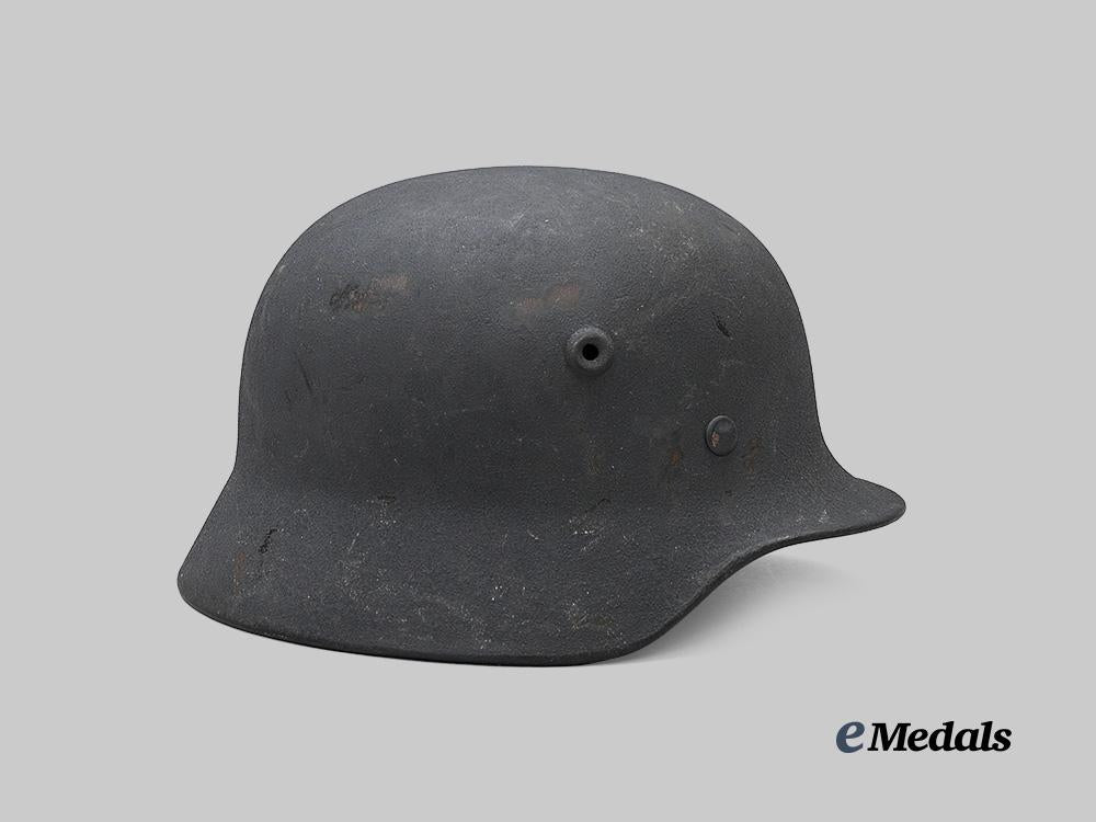 germany,_luftwaffe._an_m40_stahlhelm,_refurbished_example_by_f._w._quist_e_medals__g63931_4