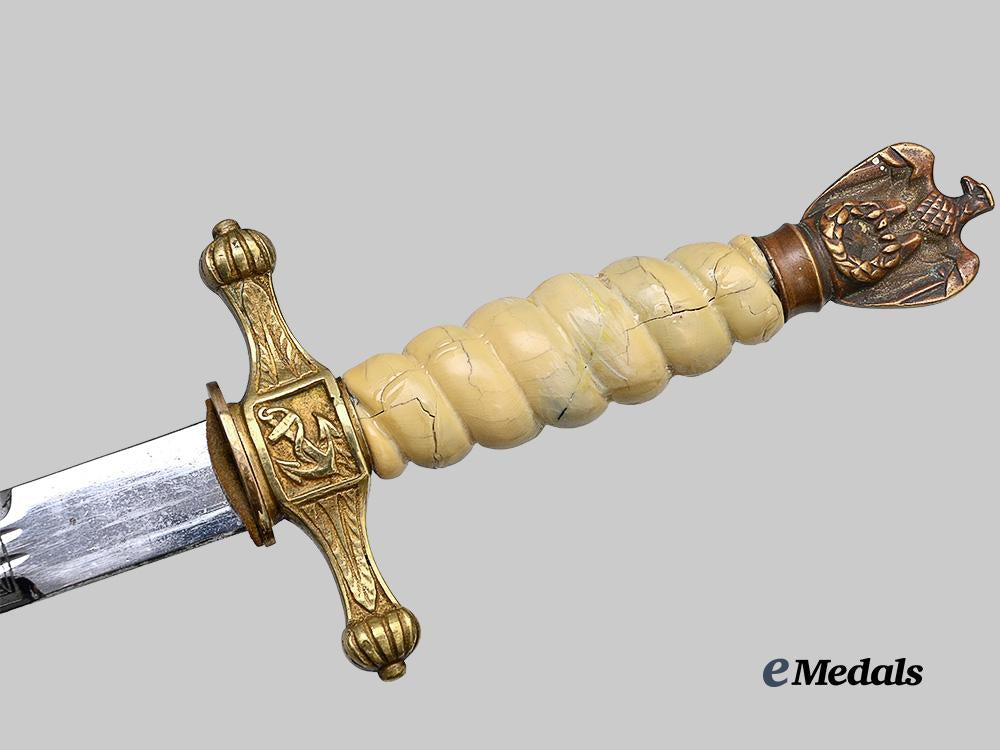 germany,_kriegsmarine._an_officer’s_dress_dagger,_refurbished_example,_by_carl_eickhorn_e_medals__g63933_6