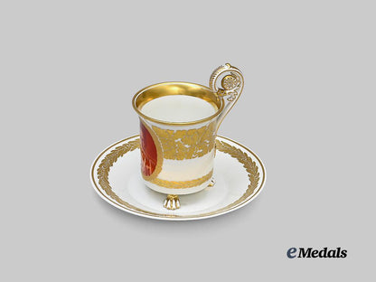 germany,_imperial._a_crown_prince_wilhelm_patriotic_cup_and_saucer,_by_königliche_porzellan-_manufaktur_e_medals__g63944_2