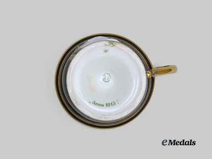 germany,_imperial._a1915_kaiser_wilhelm_i_i_patriotic_cameo_cup_and_saucer,_by_lorenz_hutschenreuther_e_medals__g63944_22