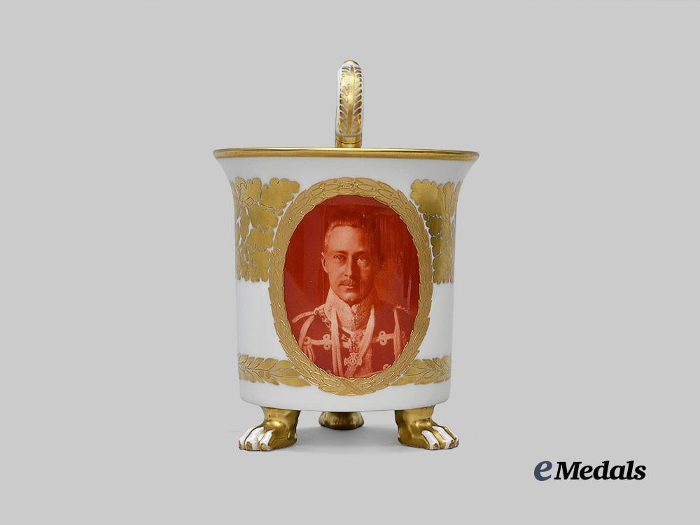 germany,_imperial._a_crown_prince_wilhelm_patriotic_cup_and_saucer,_by_königliche_porzellan-_manufaktur_e_medals__g63944_5
