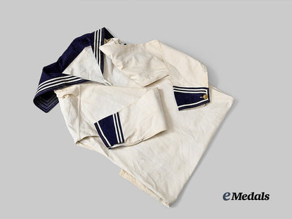 germany,_kriegsmarine._an_early_white_service_uniform_for_a_radio_operator_e_medals__g63945_3