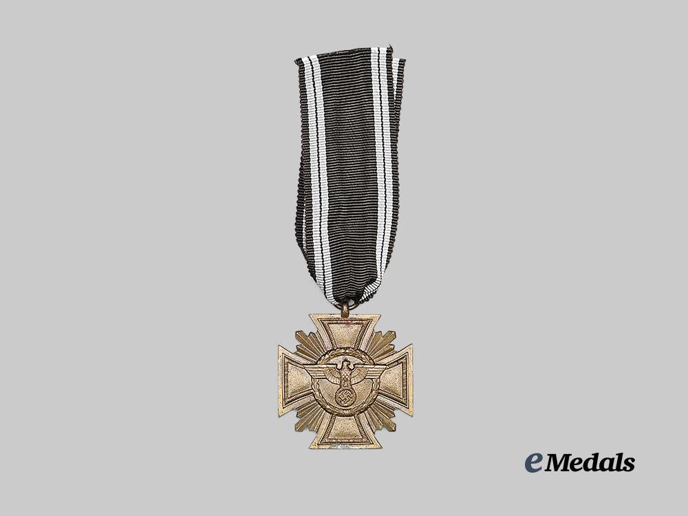 germany,_n_s_d_a_p._a10-_year_long_service_award,_by_karl_wurster_e_medals__g63958_2