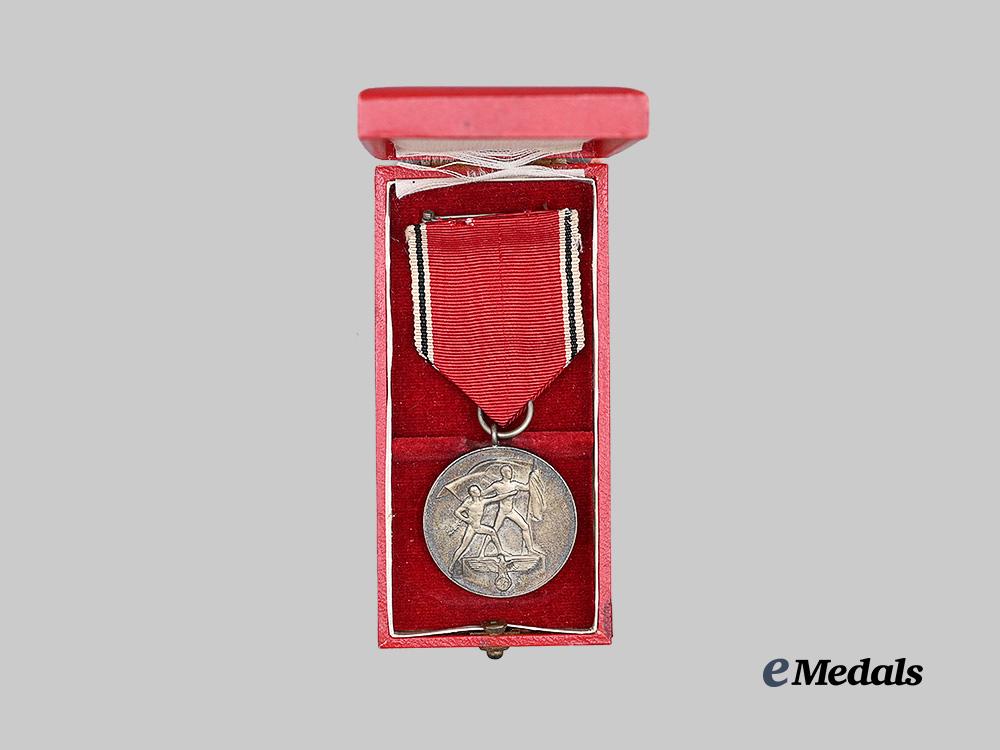 germany,_third_reich._an_anschluss_medal,_with_case_e_medals__g63961_3