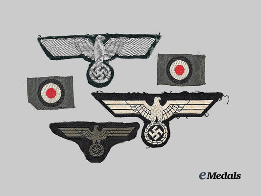 germany,_heer._a_lot_of_insignia_for_enlisted_and_officer_ranks_e_medals__g63967_2