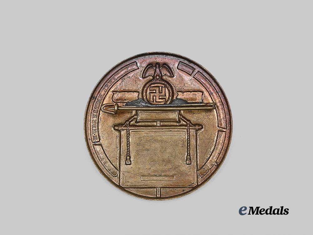 germany,_n_s_d_a_p._a1936_weimar_party_rally10th_anniversary_badge,_by_hermann_wernstein_e_medals__g63968_3