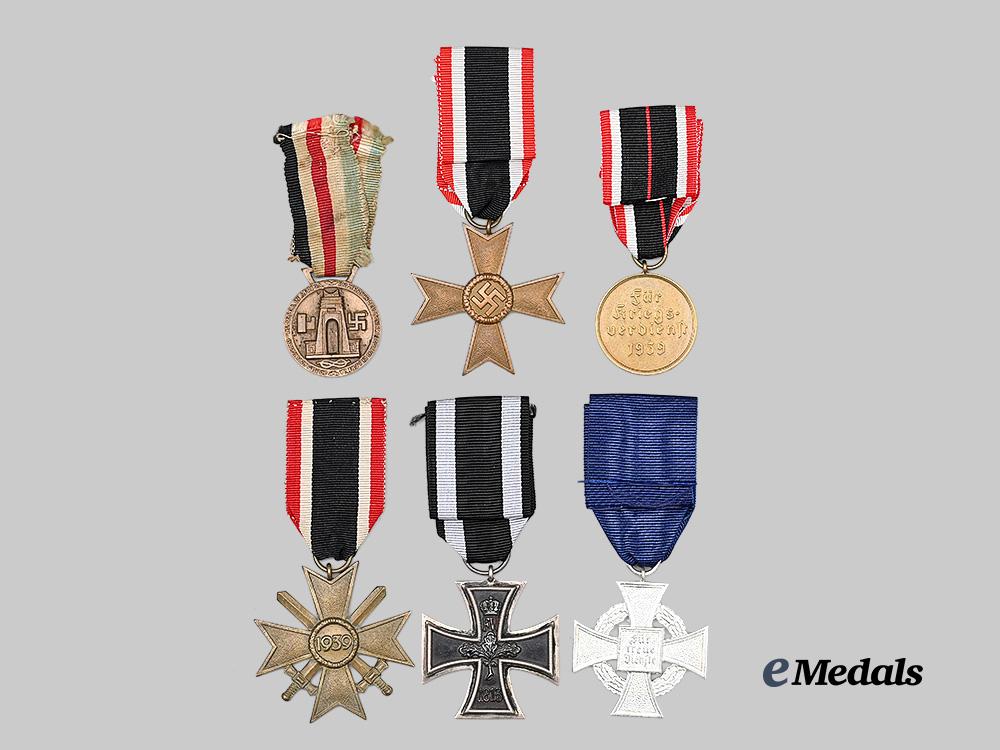 germany,_wehrmacht._a_lot_of_service_awards_e_medals__g63970_5