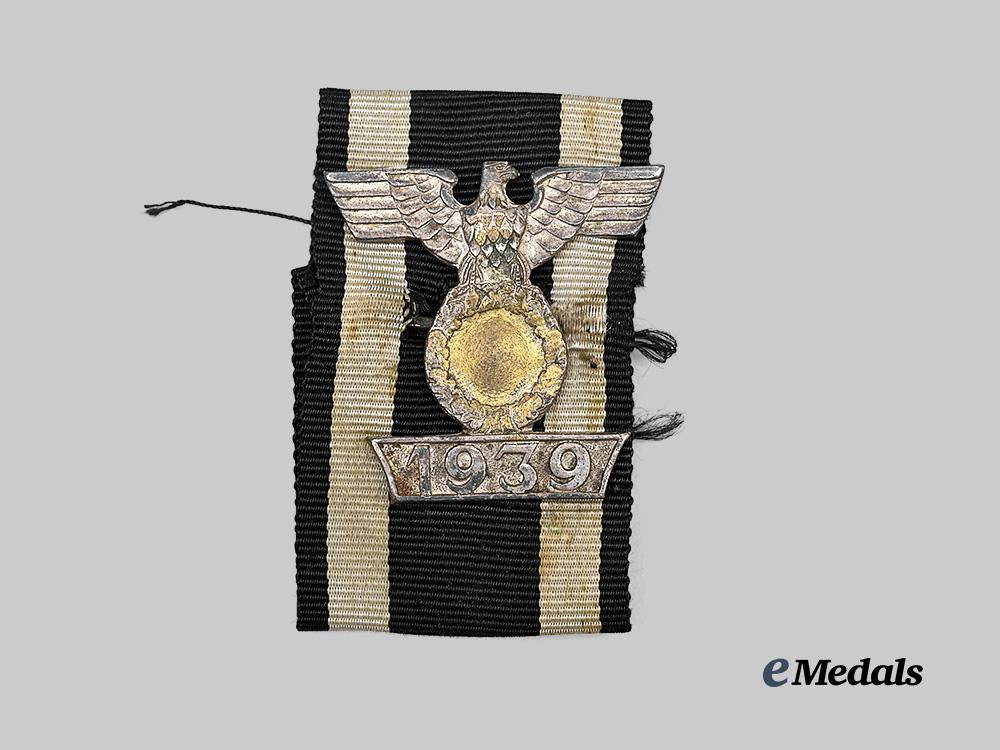 germany,_wehrmacht._a1939_clasp_to_the_iron_cross_i_i_class,_modified_for_postwar_wear,_type_i_by_boerger&_co._e_medals__g63973_3