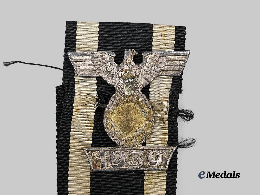 germany,_wehrmacht._a1939_clasp_to_the_iron_cross_i_i_class,_modified_for_postwar_wear,_type_i_by_boerger&_co._e_medals__g63973_4