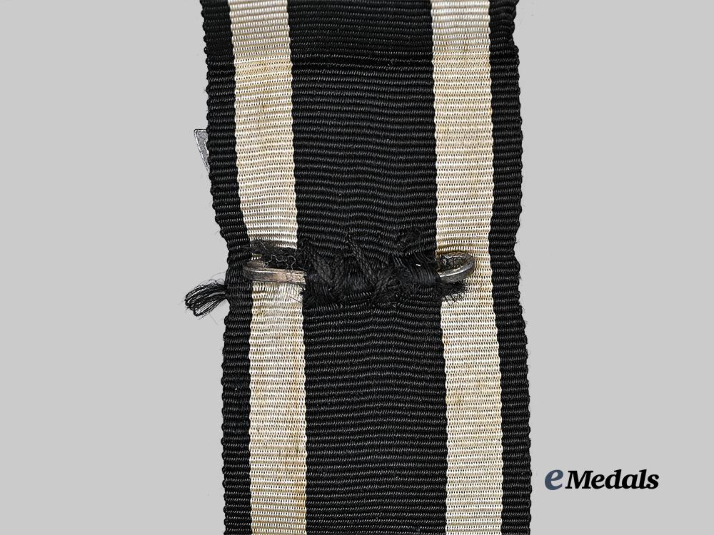 germany,_wehrmacht._a1939_clasp_to_the_iron_cross_i_i_class,_modified_for_postwar_wear,_type_i_by_boerger&_co._e_medals__g63973_6