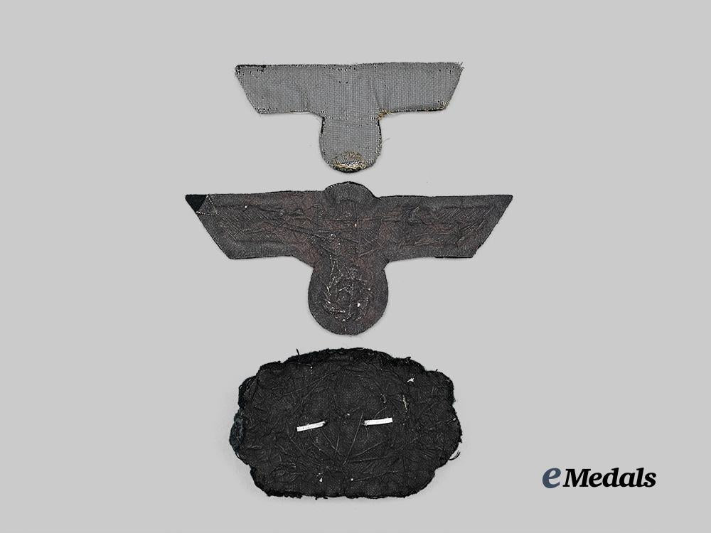 germany,_heer._a_lot_of_insignia_for_officer_ranks_e_medals__g63977_3