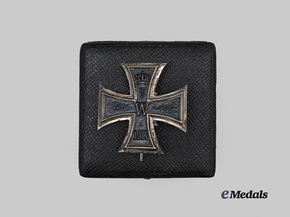 germany,_imperial._a1914_iron_cross_i_class,_with_case,_k_o_maker_e_medals__g63987_4