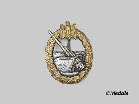 germany,_kriegsmarine._a_coastal_artillery_war_badge,_variation1,_by_schwerin_e_medals__g64006_2