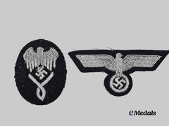 Germany, Kriegsmarine. A Pair of Uniform Insignia for Administrative Officer Ranks