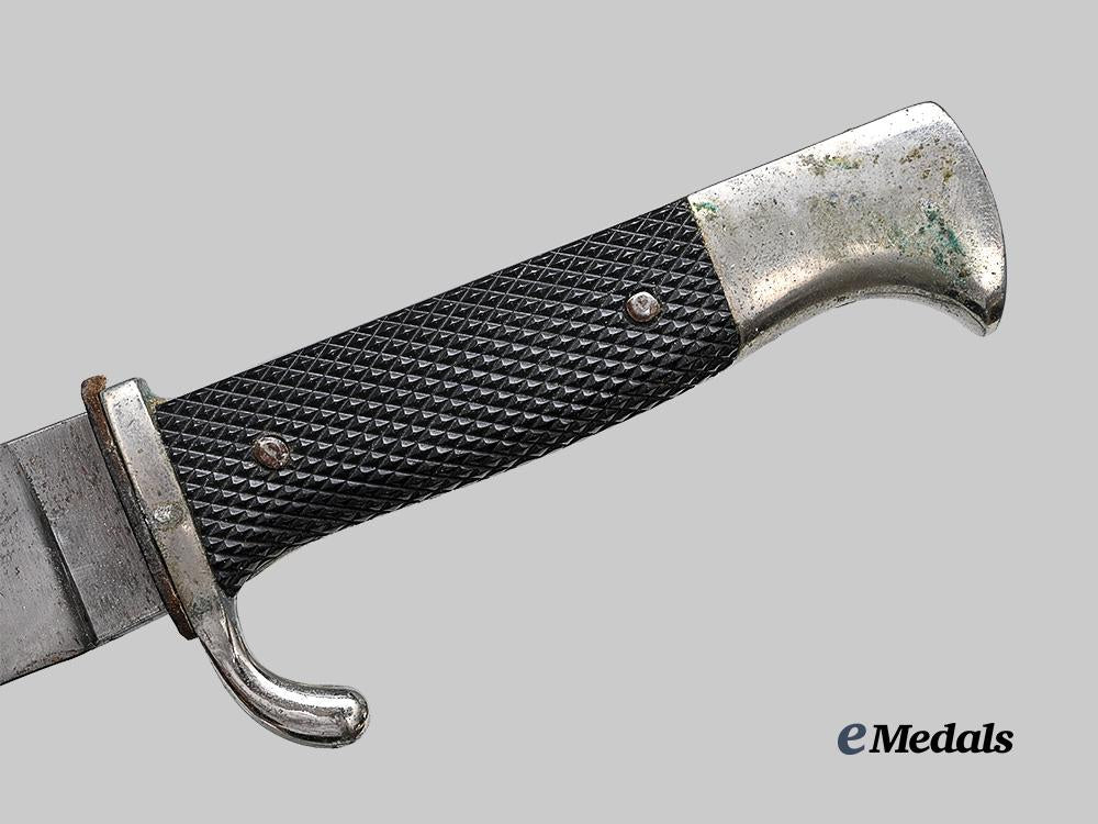 germany,_h_j._a_member’s_knife,_early_wartime_issue,_by_max_weyersberg_e_medals__g64016_6