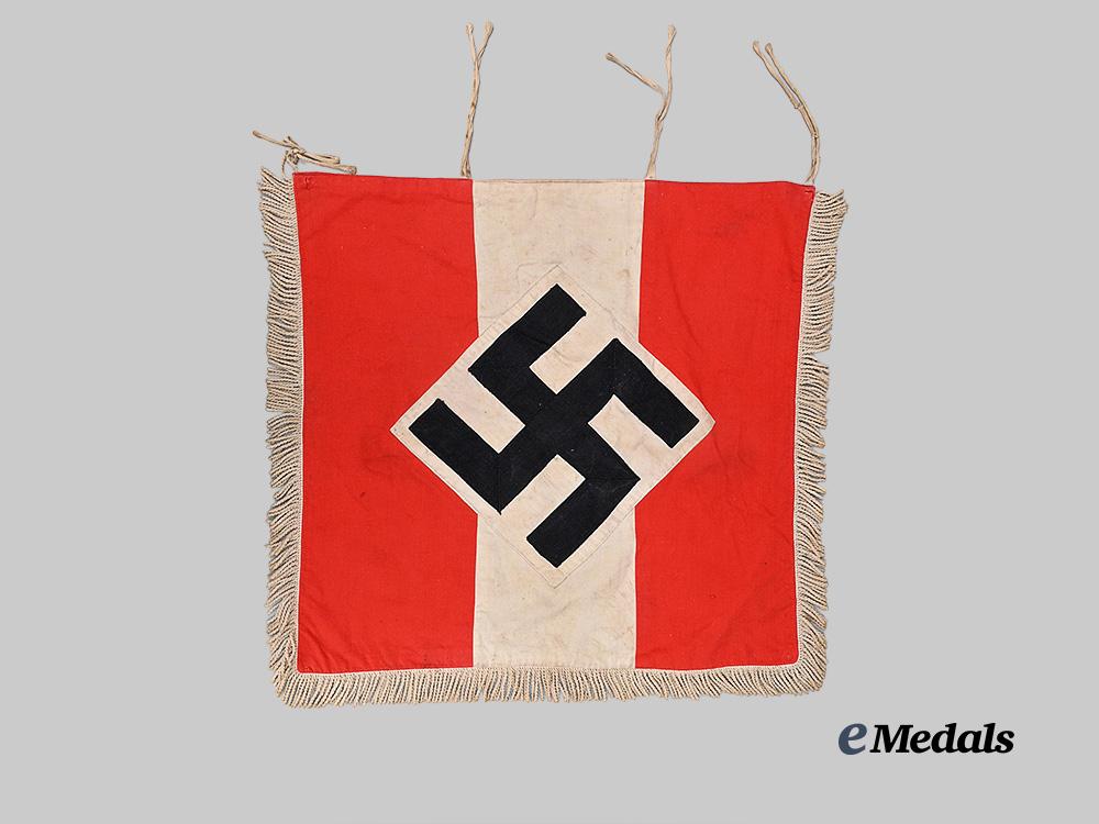 germany,_h_j._a_trumpet_banner_e_medals__g64019_2