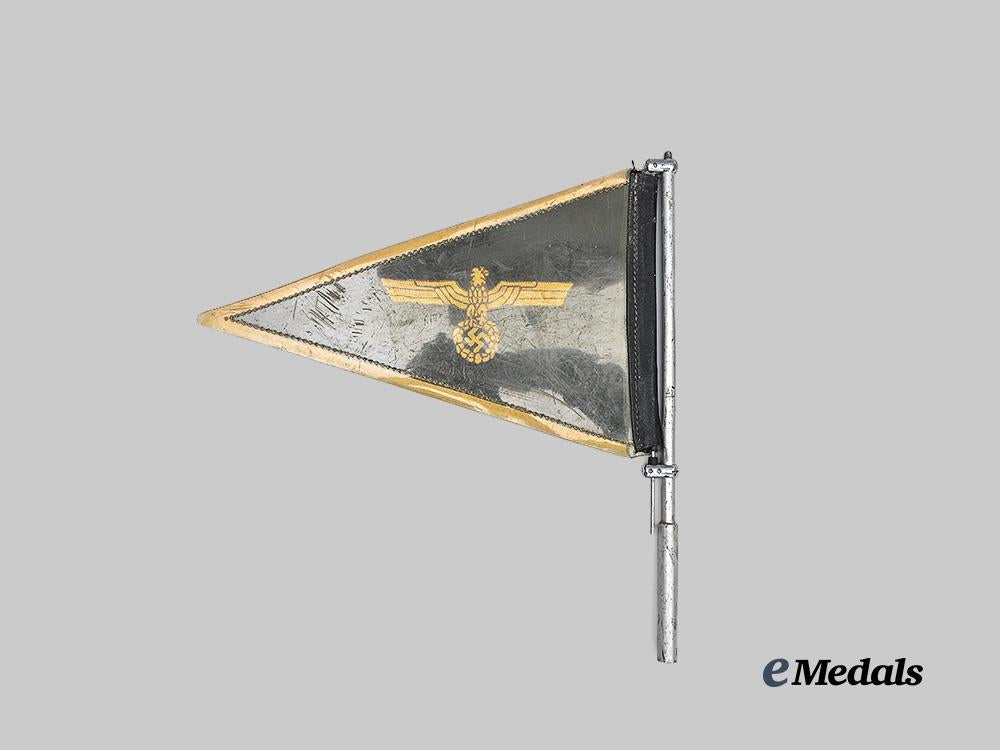 germany,_wehrmacht._a_rare_general’s_staff_car_fender_pennant_e_medals__g64023_4
