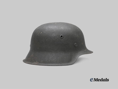germany,_heer._an_m42_stahlhelm,_repurposed_example_e_medals__g64025_4