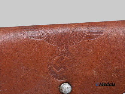 germany,_third_reich._a_police/_customs7.65_pistol_holster_e_medals__g64026_6