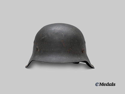 germany,_heer._an_m42_stahlhelm,_by_emaillierwerke_a._g._e_medals__g64047_2