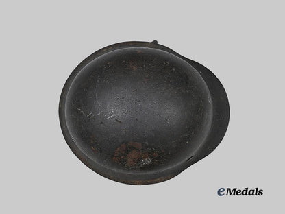 germany,_heer._an_m42_stahlhelm,_by_emaillierwerke_a._g._e_medals__g64047_6