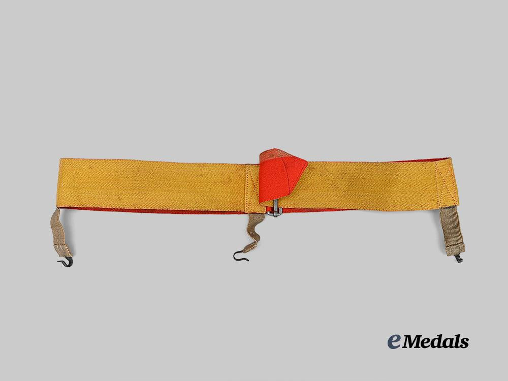 germany,_heer._a_field_maneuver_helmet_band_e_medals__g64051-_4