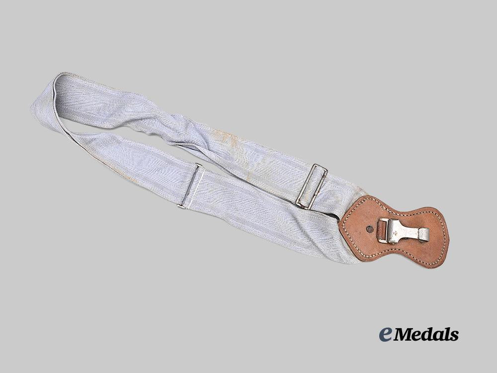 germany,_wehrmacht._an_officer’s_sword_hanger_e_medals__g64059_2