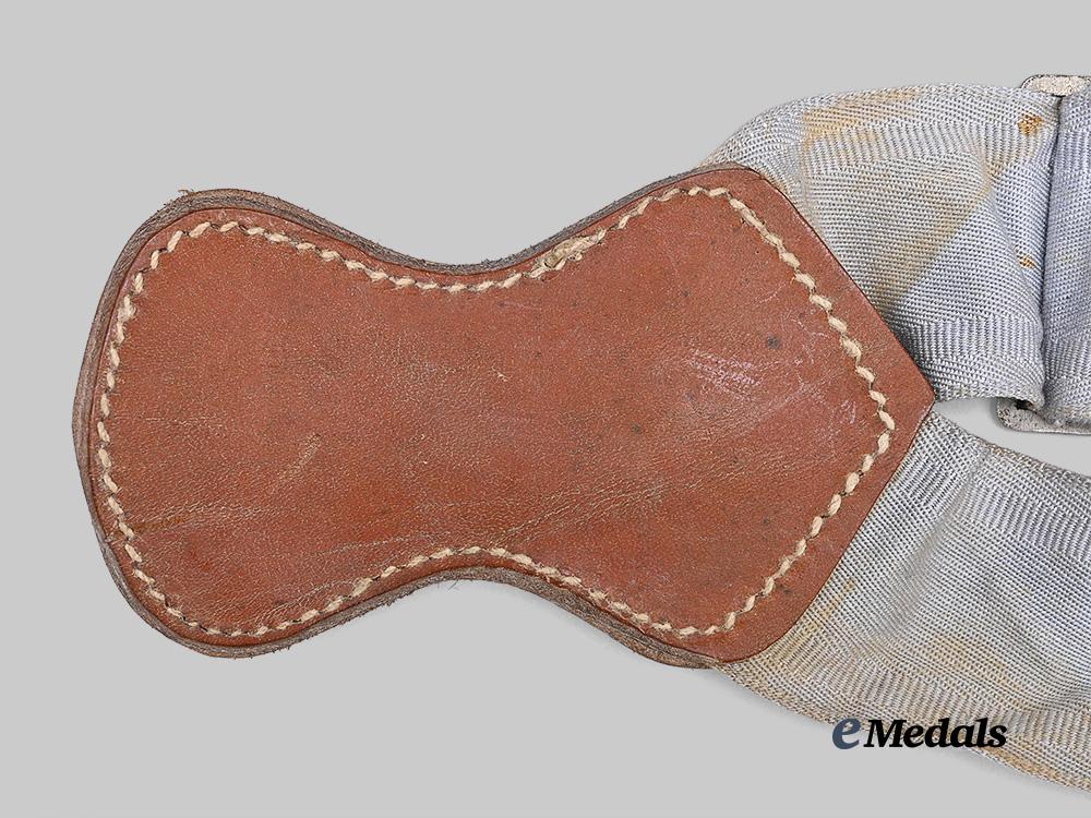 germany,_wehrmacht._an_officer’s_sword_hanger_e_medals__g64059_6