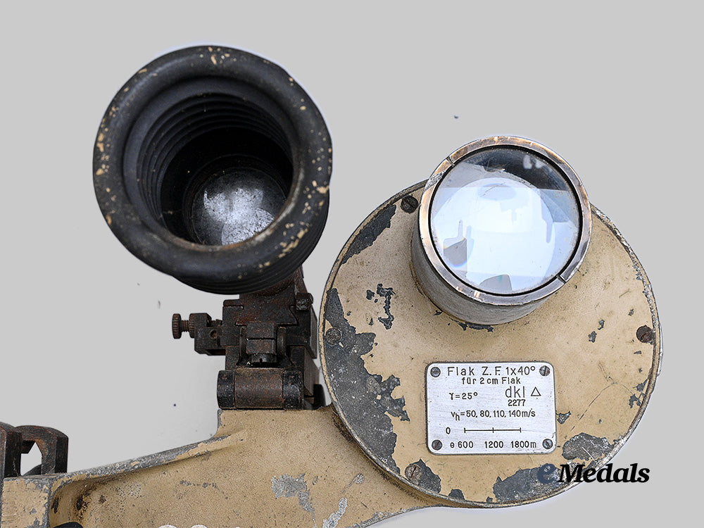 germany,_wehrmacht._a2_cm_flak_target_sight,_by_josef_schneider&_co._e_medals__g64061_8