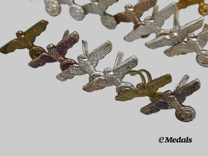 germany,_wehrmacht._a_lot_of_long_service_award_ribbon_bar_devices_e_medals__g64069_3