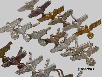 germany,_wehrmacht._a_lot_of_long_service_award_ribbon_bar_devices_e_medals__g64069_4