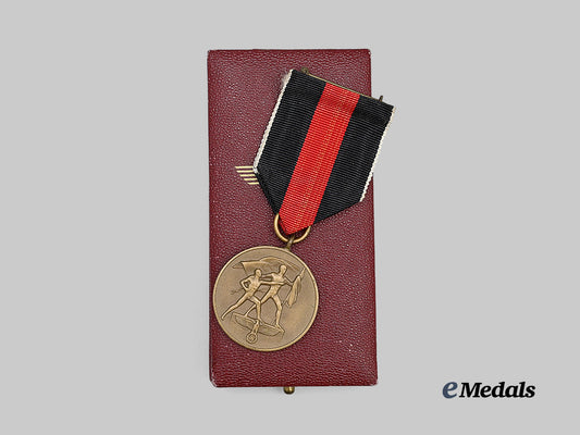 germany,_third_reich._a_sudetenland_medal,_with_case_e_medals__g64077_4