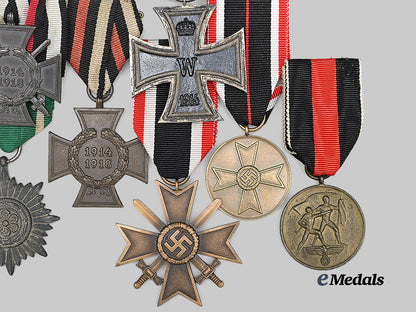 germany,_third_reich._a_lot_of_awards_for_military_and_civil_service_e_medals__g64081_4