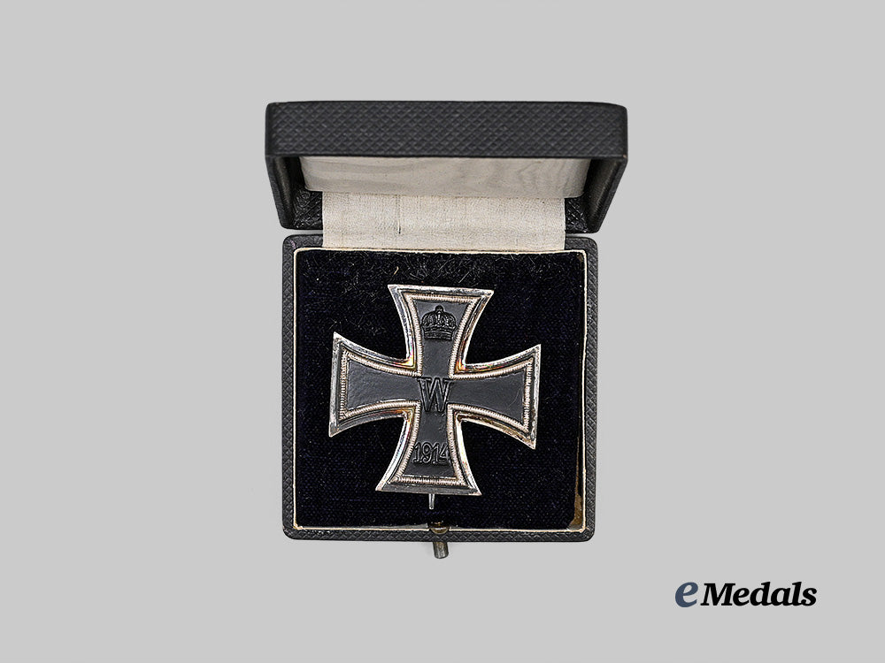 germany,_imperial._a1914_iron_cross_i_class,_with_case,_k_o_maker_e_medals__g64083_3